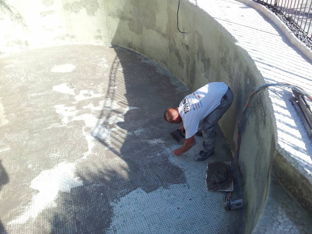 Vous en avez assez de la mosaïque qui se décolle.... sur Aix et sa région