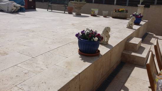 poser du travertin ou carreler une terrasse proche AIX EN PROVENCE